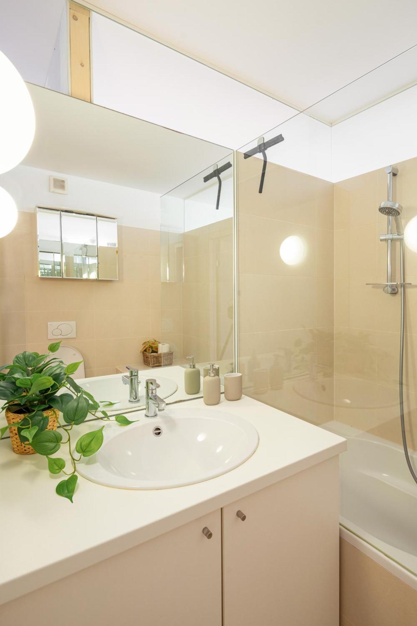 Gemuetliches, Ruhiges Apartment - 90M2 Mit Garten Und Terrasse 비엔나 외부 사진