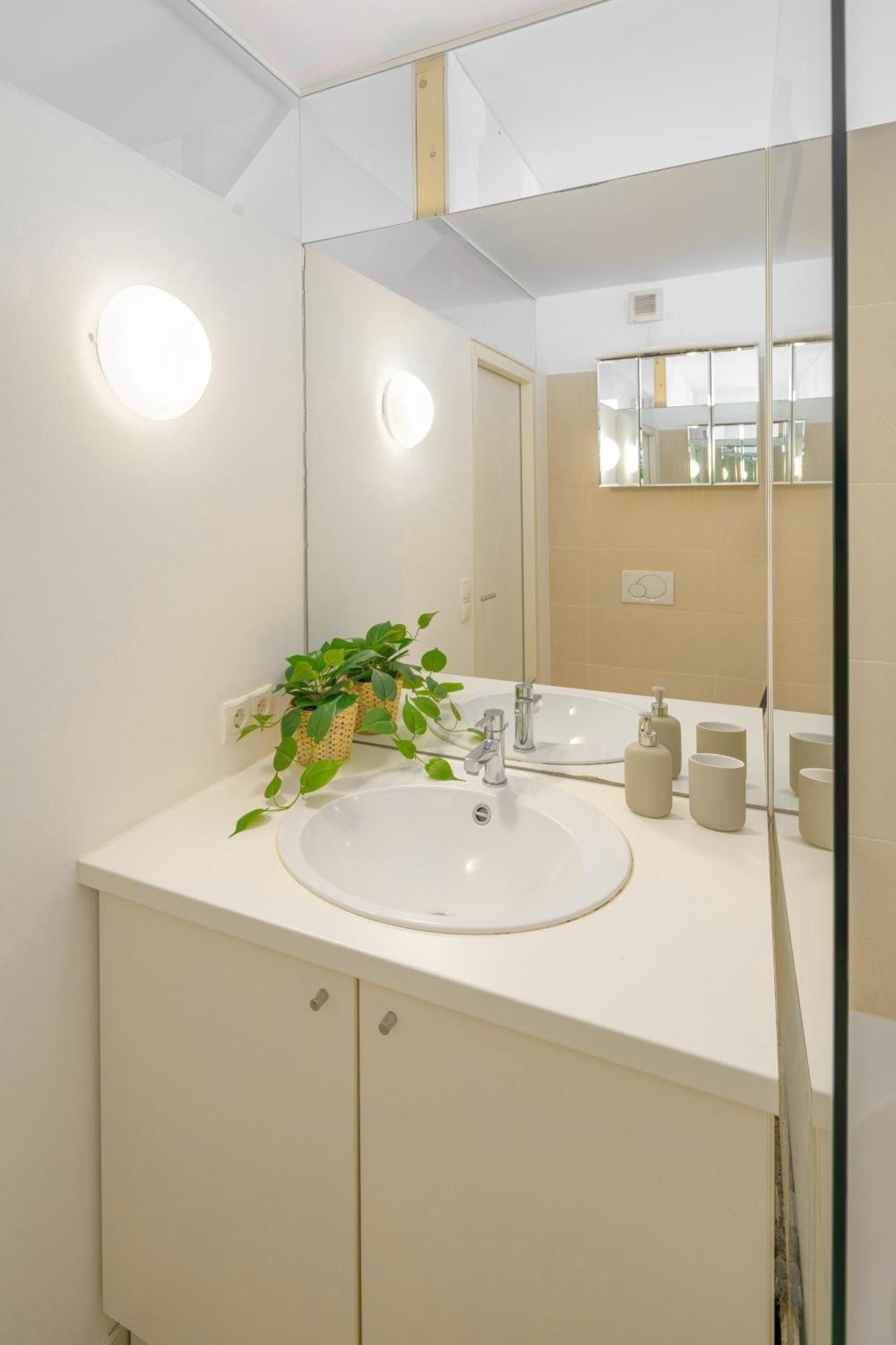 Gemuetliches, Ruhiges Apartment - 90M2 Mit Garten Und Terrasse 비엔나 외부 사진